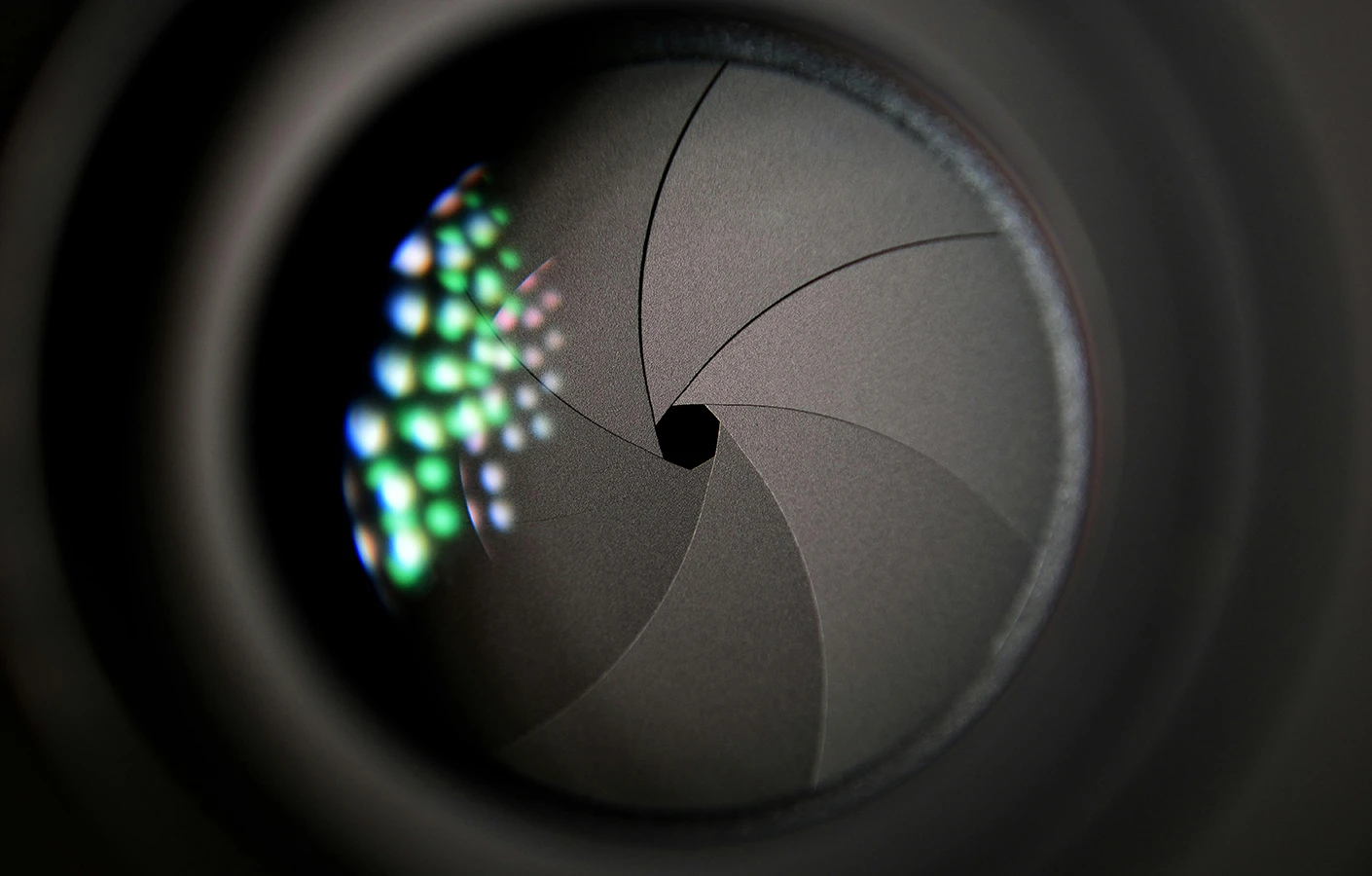 «Малювання світлом»: як працює фізика фотографії