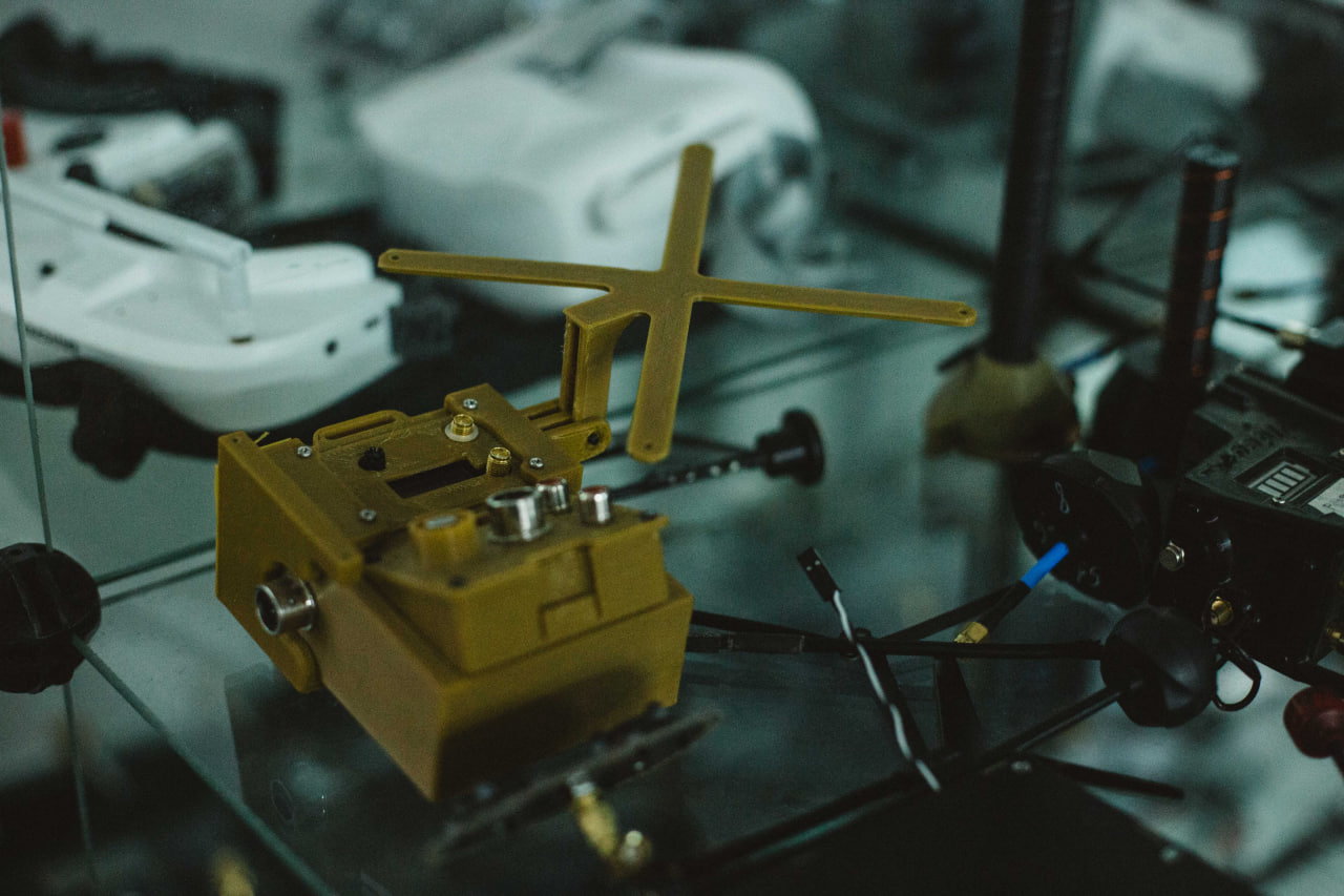 The FPV war: how the necessity of asymmetrical retaliation creates a new combat model №10